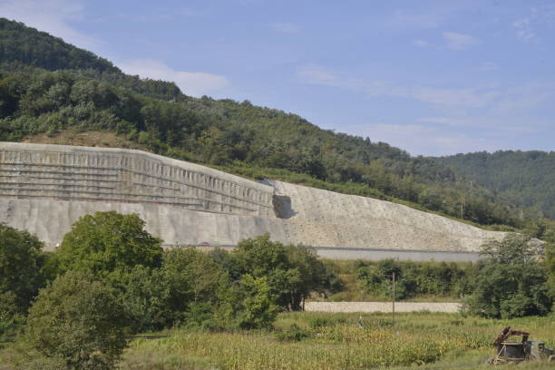 istock Retaining wall on the hill near the expressway 1075110282