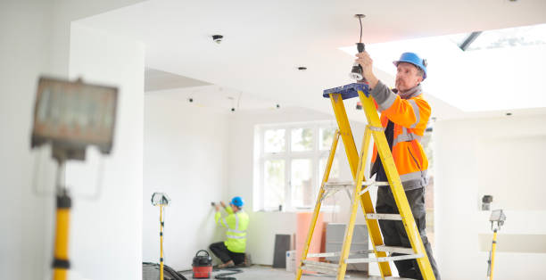 casa elettrica rewire - house indoors lighting equipment ceiling foto e immagini stock