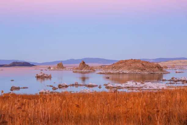 istock Mono Lake Sunset, California-USA 1075207644