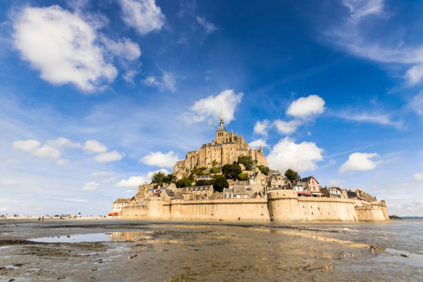 istock Le Mont-Saint-Michel, France 1075410948