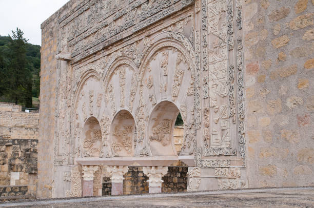 istock Medina Azahara 1075543188