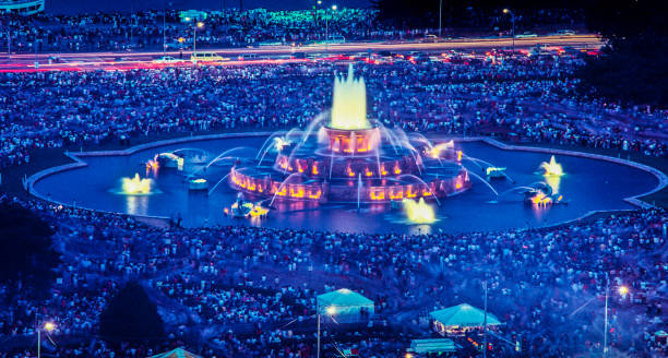 Buckingham Fountain, Taste of Chicago Chicago Fest Buckingham Fountain, Taste of Chicago Chicago Fest grant park stock pictures, royalty-free photos & images
