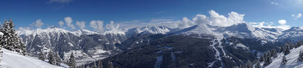 istock Stubnerkogel view at Bad Gastein ski resort 1075604734