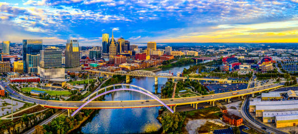 istock Nashville,TN Sunrise Aerial 1075609466