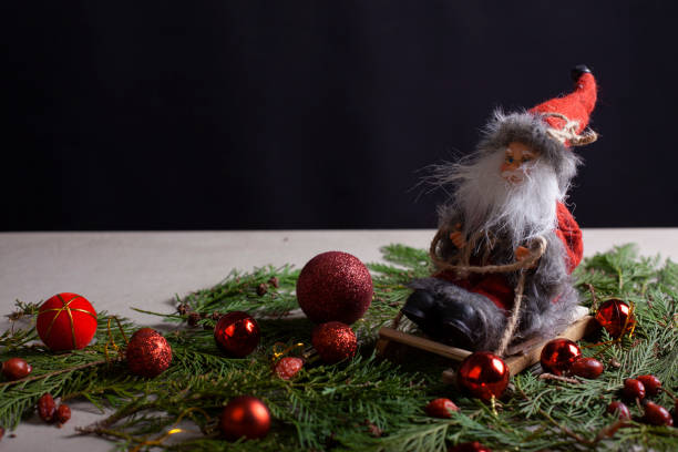 istock Santa Claus Christmas 1075922254