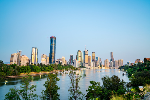 An landscape view of the Brisbane CBD and the Brisbane river