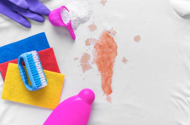 istock Powder to remove stains. Very heavy contamination. 1076012524