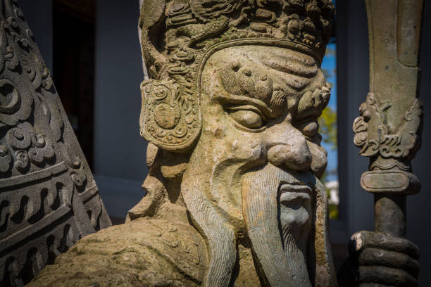 istock Guardian figure in Wat pho, Bangkok 1076296912