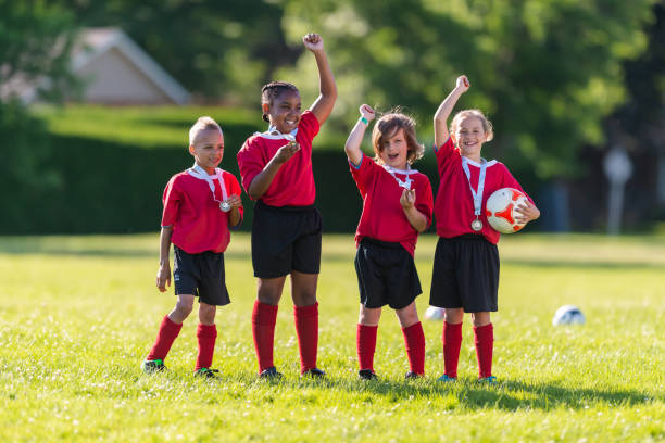 istock Kid's soccer team 1076384054