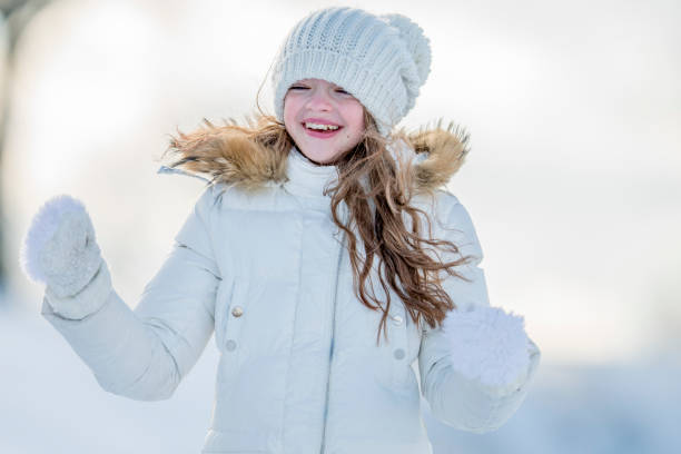istock Snow girl 1076476022