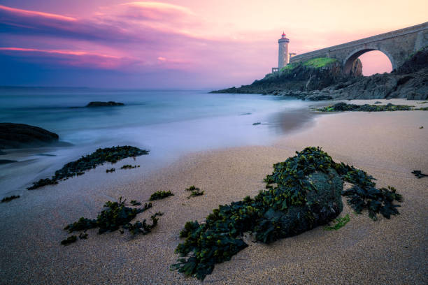 The Petit Minou lighthouse, Britanny, France The Petit Minou lighthouse, Plouzane, Britanny, France brest brittany stock pictures, royalty-free photos & images