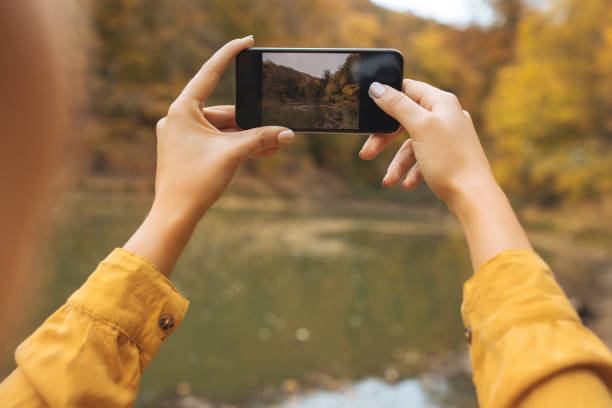 istock Capturing a blissful autumn moment 1076662262