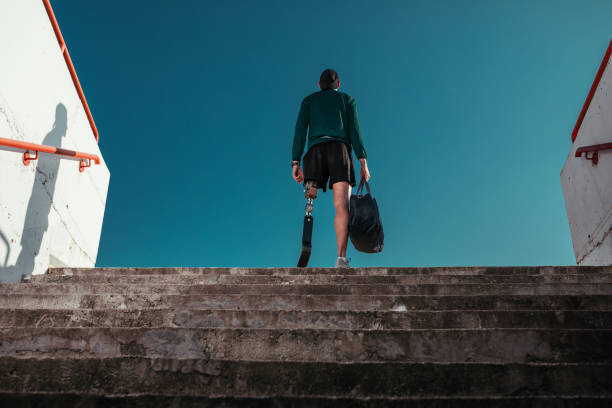 ready to win - running athlete staircase teenager imagens e fotografias de stock