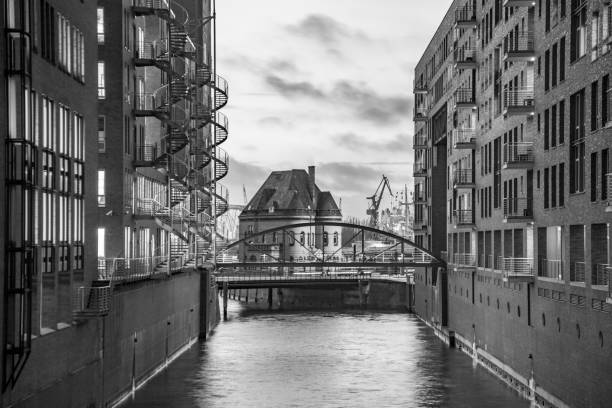 istock Speicherstadt at night in Hamburg 1076738448