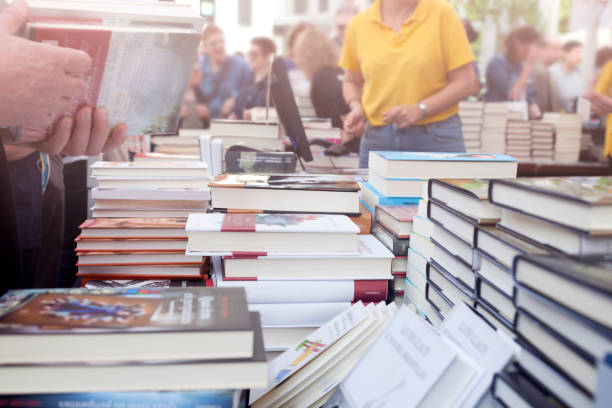 Street bookstore-Saint George Day