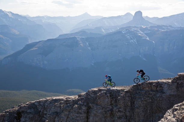 istock Mountain Bike Canada 1076832912