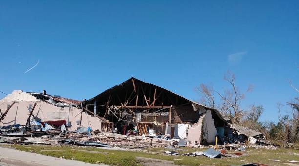 kasırga michael imha 2018 - hurricane florida stok fotoğraflar ve resimler