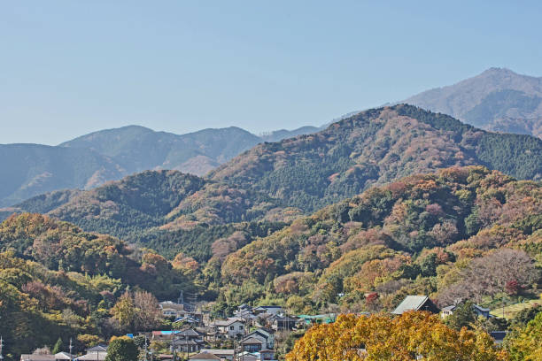 istock The mountain which became the autumnal scenery 1076989900