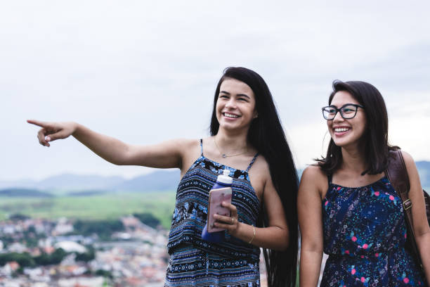 istock Women friendly travelers 1077015714
