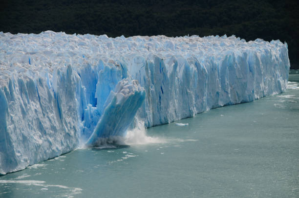 istock Ice Calving at the Perito Moreno Glacier 1077029026