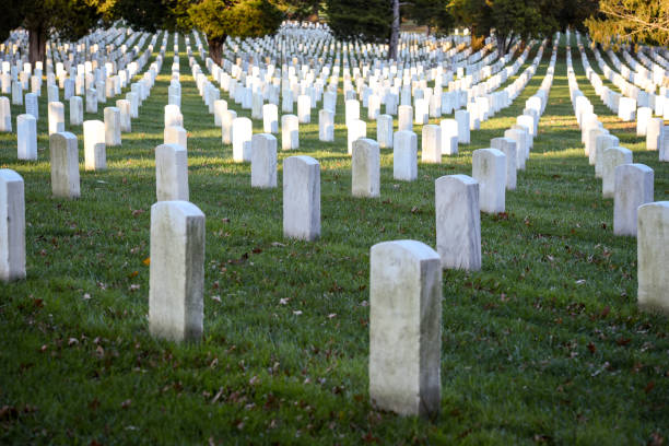 istock Arlington National Cemetery. Veterans Day 1077037986