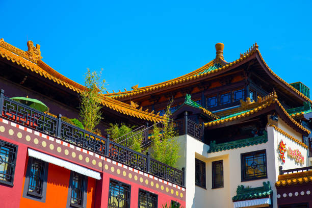 istock Vintage Historical Chinese House 1077129740