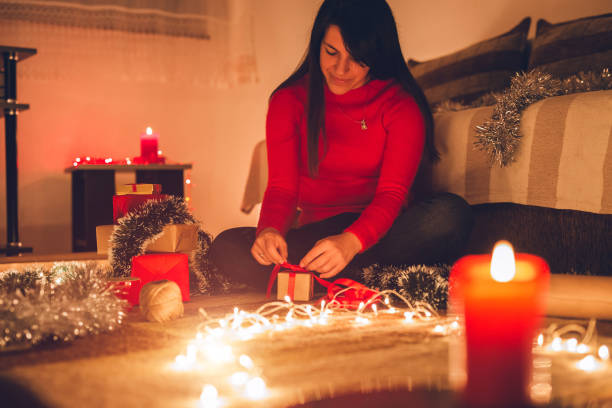 istock Wrapping gifts for Christmas 1077161112