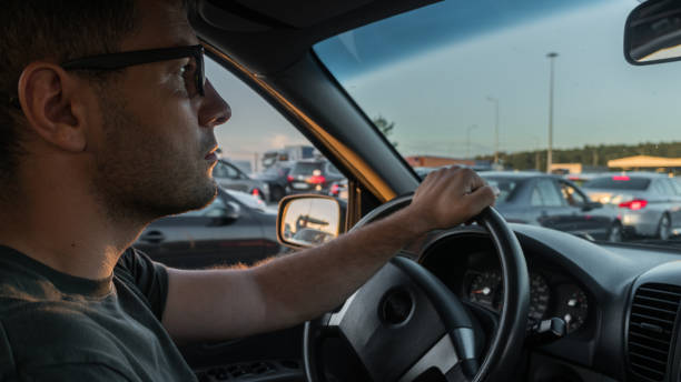 istock Crowded traffic on a road in Italy 1077176472
