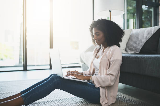 istock Where she gets some of her best blogging done 1077186412