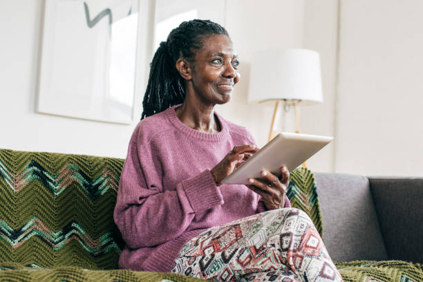 istock Senior women with digital tablet 1077212014