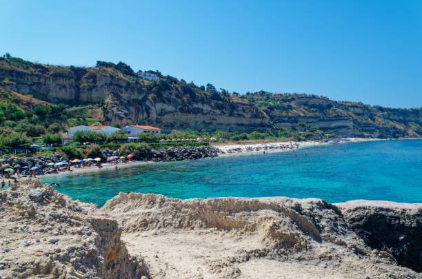 istock Panoramic view at Riaci beach located near Tropea, Italy 1077274600