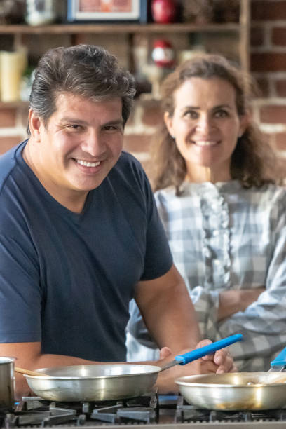 istock Smiling mature couple 1077317728