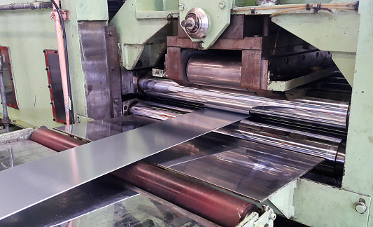 Steel sheet was released from roller in slitting process