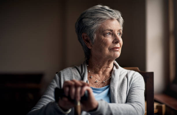 istock Check in on your aging parent at regular intervals 1077635238