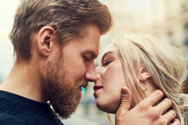 istock The world stops when they kiss 1077735838