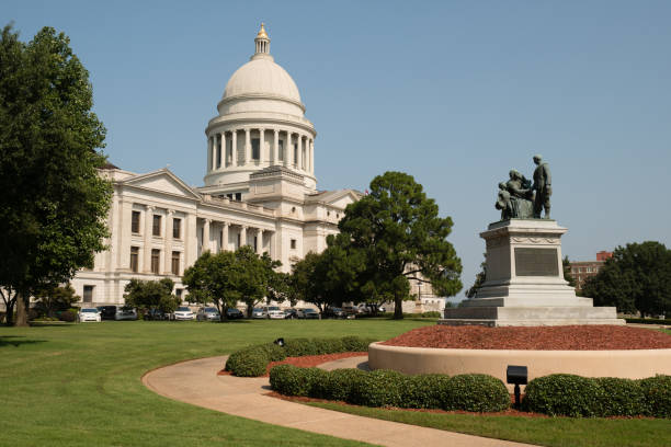 istock Manicured Grounds Landscape Front Lawn Arkansas State Capital Little Rock 1077760338