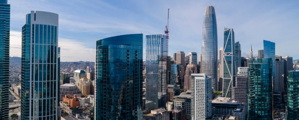 The aerial view of San Francisco Downtown, California San Francisco Downtown with the major skyscrapers includes Lumina, 181 Fremont, Salesforce Tower and more. Aerial short-distance photo. stitched image stock pictures, royalty-free photos & images