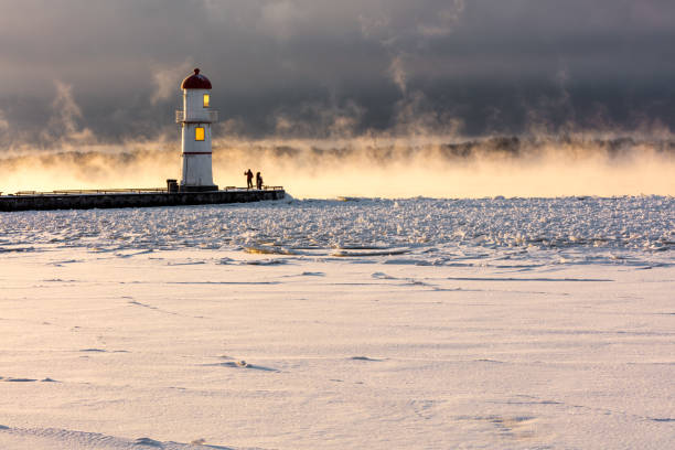 istock Lac St Louis and lighthouse Lachine Quebec. 1077790438