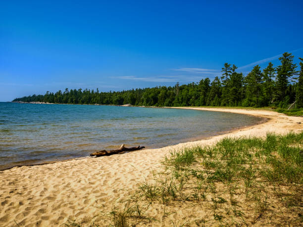 istock Pristine beaches of Lake Superior, ON, Canada 1077843094
