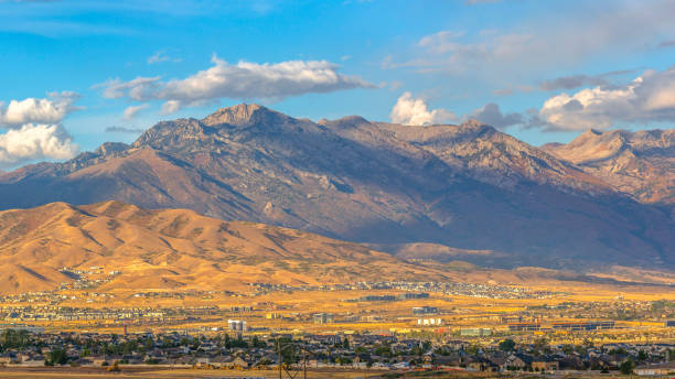 istock Homes and building in Utah Valley on a sunny day 1077880758