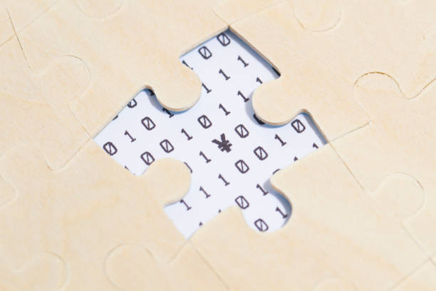 puzzles et code binaire, coopération technique et le succès de gagnant-gagnant, symboles monétaires financières, renminbi - binary code puzzle coding technology photos et images de collection