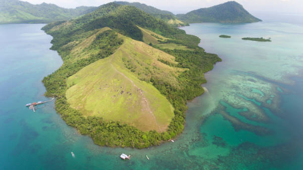 istock Timbun Mata Island,Semporna,Sabah. 1077918720