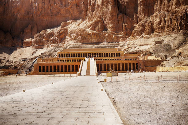istock Temple of Hatshepsut 1077985156
