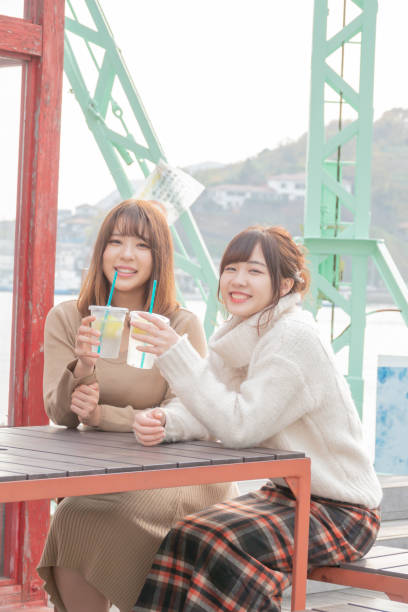 istock Girls travel image 1078060286