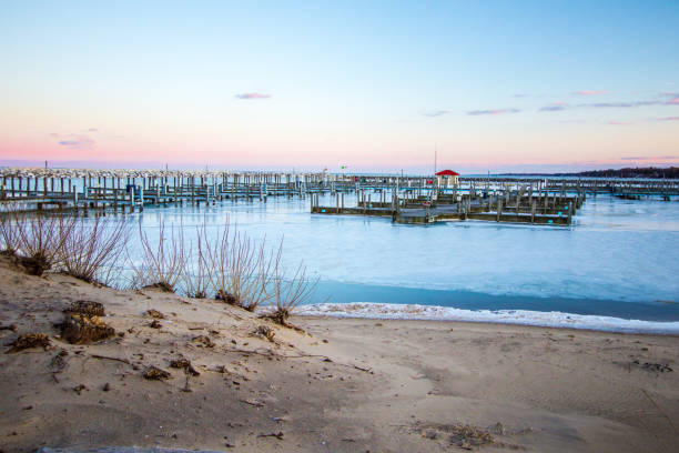 istock Frozen Harbor And Empty Marina During A Great Lakes Winter In Michigan 1078068362