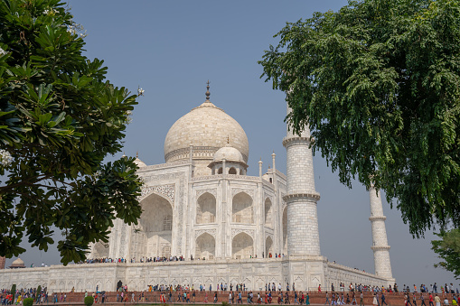 The side view of the park and Taj Mahal in Agra, India in day time.