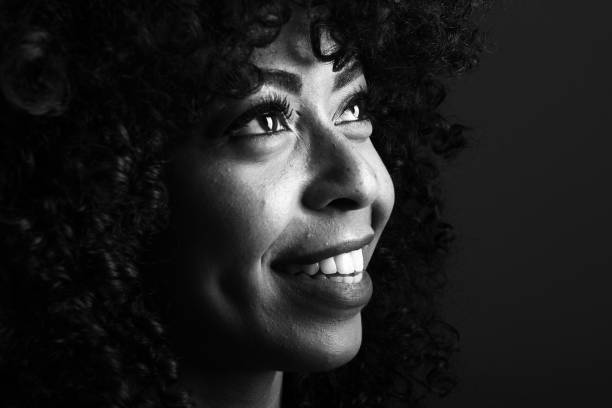 istock Beautiful afro woman 1078099982