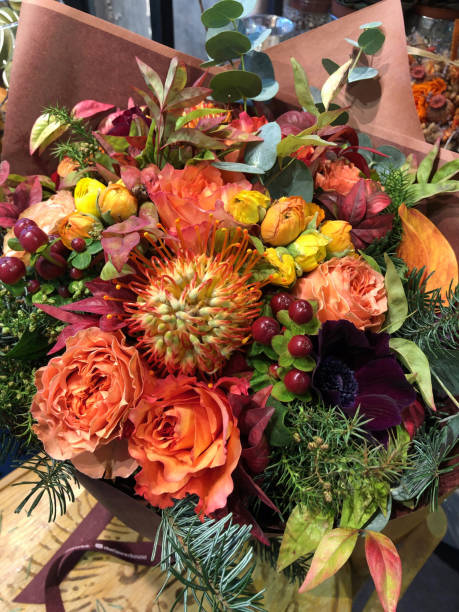 istock Color roses Arrangement 1078140644