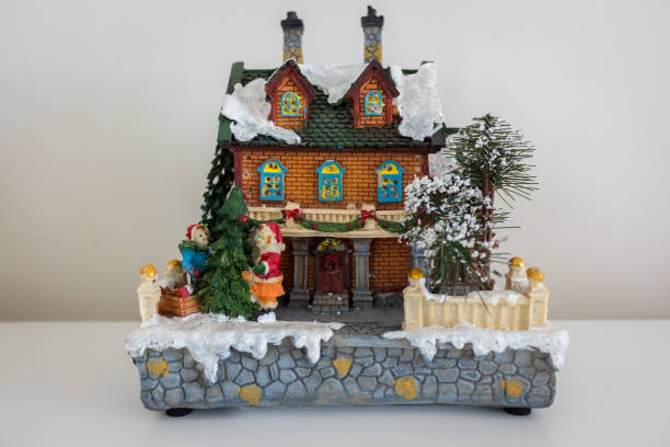 istock Christmas decorative old house 1078156602