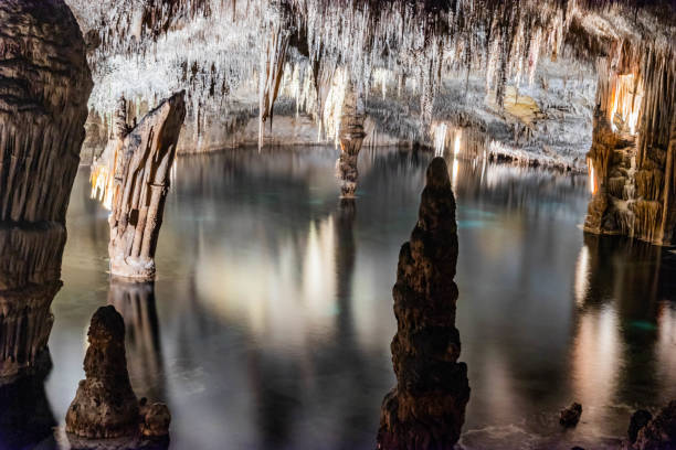 istock Caves of Drach 1078164776